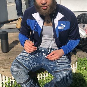 Meet your Posher, Kenny